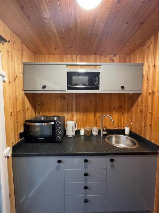 Apartament Taigh Beag Inverlochy Zewnętrze zdjęcie