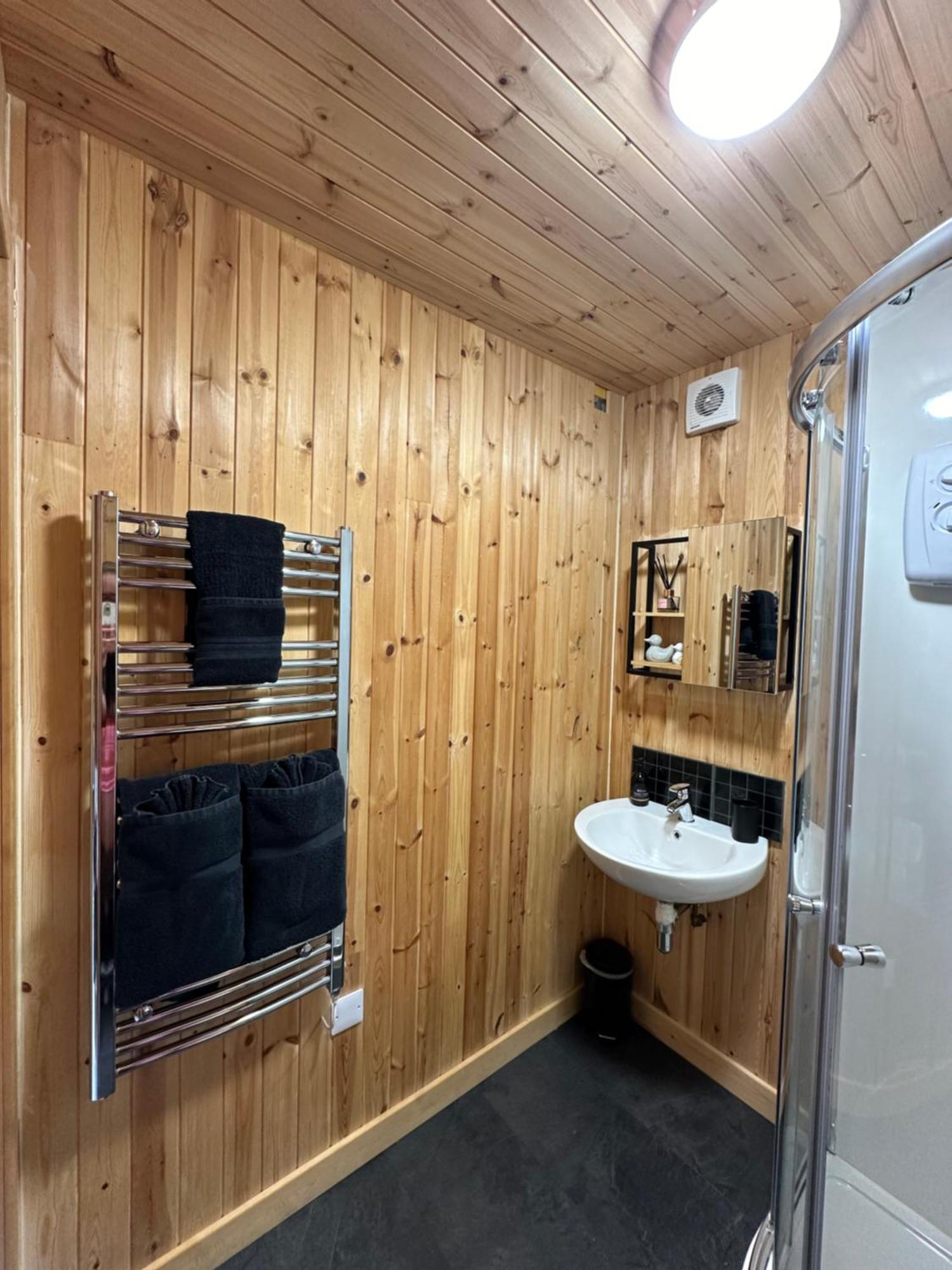 Apartament Taigh Beag Inverlochy Zewnętrze zdjęcie